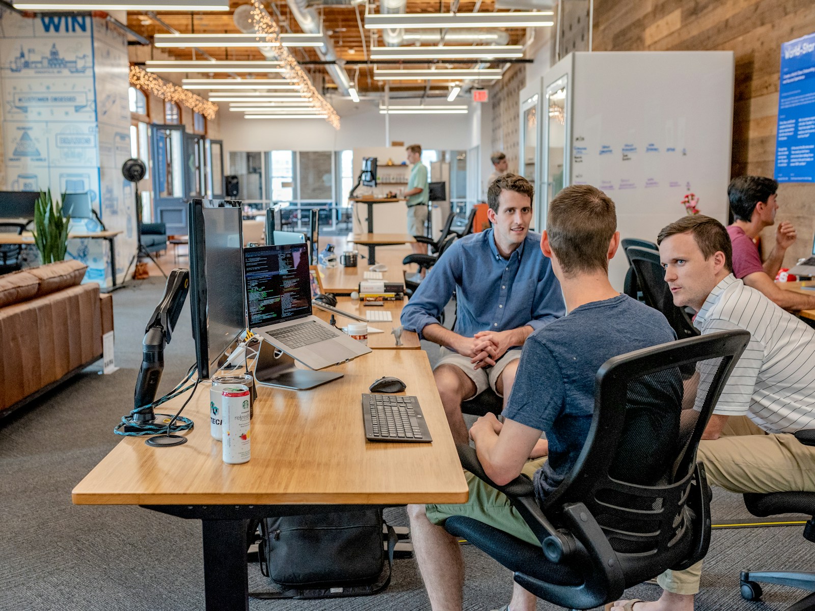 Launch standup